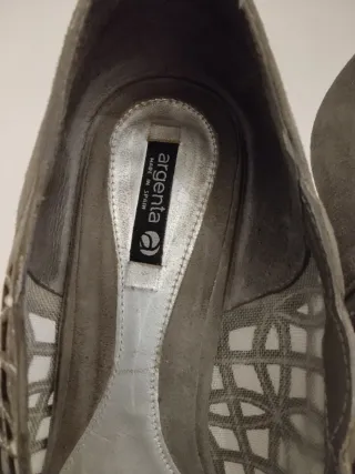 Zapatos de tacón Argenta grises
