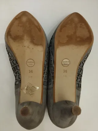 Zapatos de tacón Argenta grises