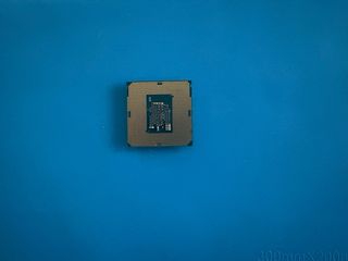 Intel i3-6100 3.70 GHz CPU + Disipador