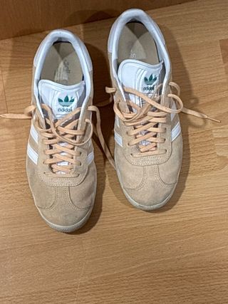 Zapatillas Adidas Gazelle Beige Talla 42
