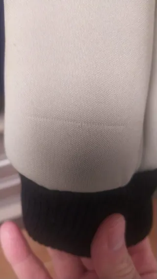 Abrigo Trango con Capucha Talla S