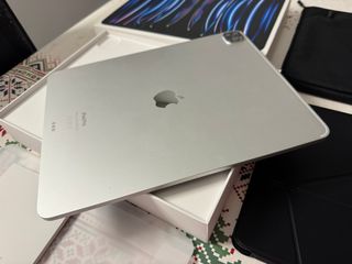 iPad Pro 12.9 6ª Gen 128GB WiFi Plata