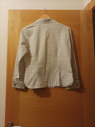 Camisa de cuadros beige y azul