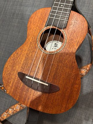 Ukelele Donner Soprano - Buen Sonido, conafinador