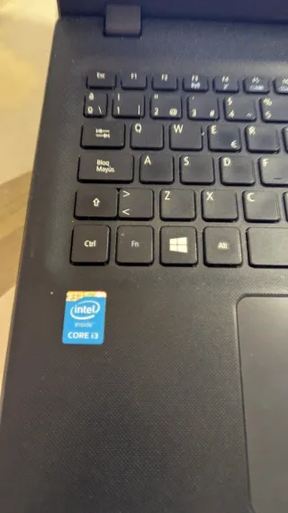 Portátil Acer N15Q1 Travelmate P257 Series