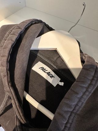 Sudadera Palace bordada flores