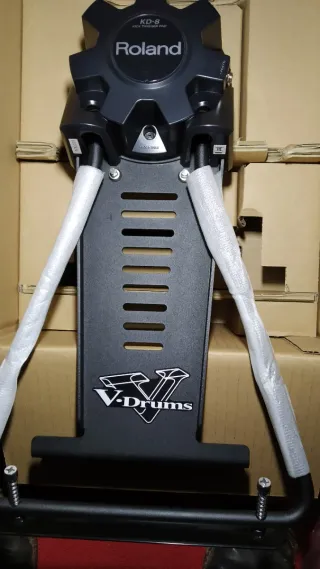 ROLAND KD-8 Kick Trigger Pad