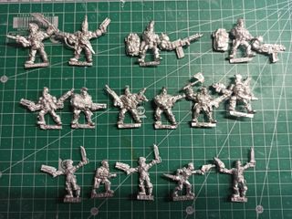 Banda Necromunda Casa Goliath Metal