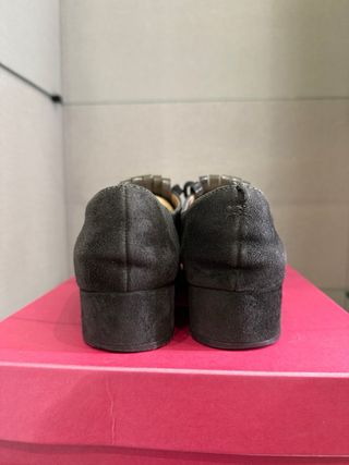 Scarpe stringate nere con frange