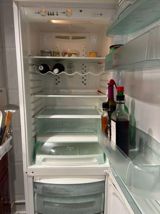 Nevera Electrolux combi blanca