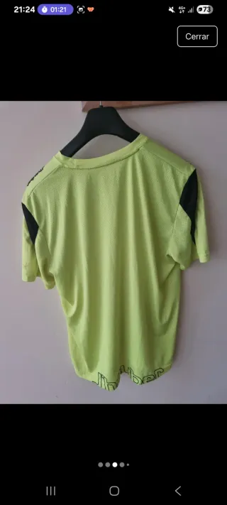 Camiseta deportiva J'Hayber verde y negra