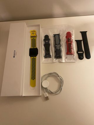 Apple Watch Series 2 con correas