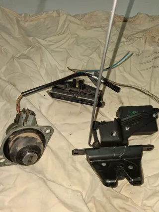 Cerradura Maletero BMW E39 528i