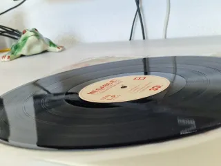 Megabeat Corporation 5 Balada Para Jet Harris