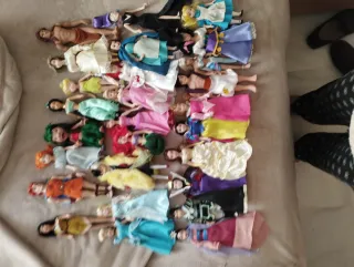 Bambole in porcellana Disney Varie