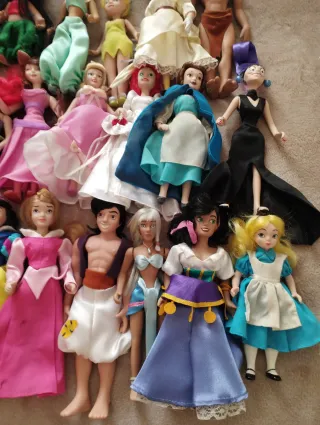 Bambole in porcellana Disney Varie