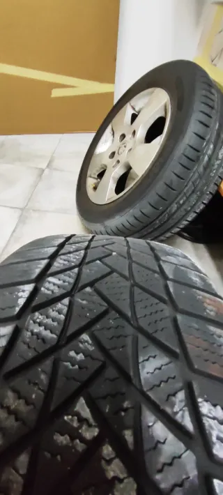 Llantas 15 Skoda con neumáticos