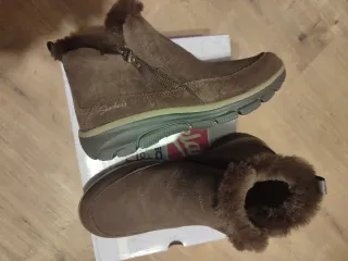 Botines Skechers Piel Talla 38 Mujer.