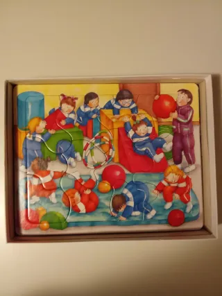 3 Puzzles TEO Va a la Escuela Infantil