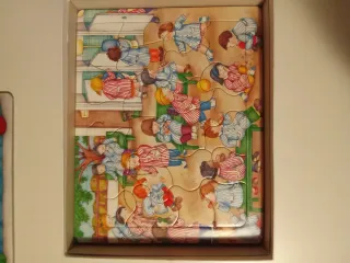 3 Puzzles TEO Va a la Escuela Infantil