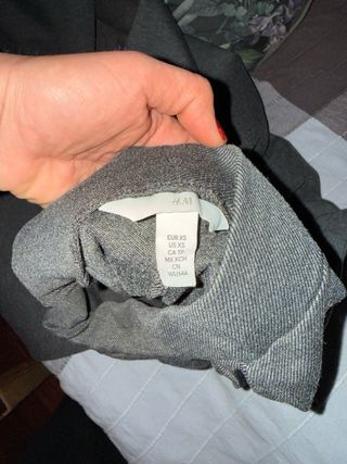 Jersey C&A gris con pedrería