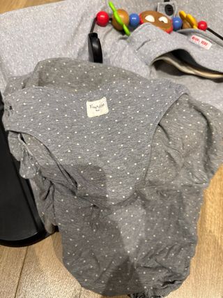 Hamaca bebé BabyBjörn con juguete madera original