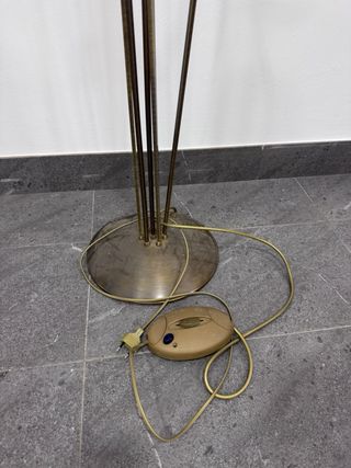 Lámpara Pie Orgánica Escultural Latón