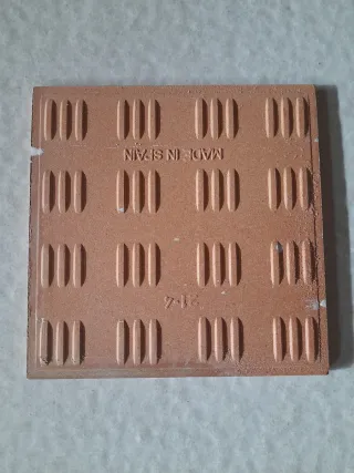 24 Baldosas decoradas vintage.