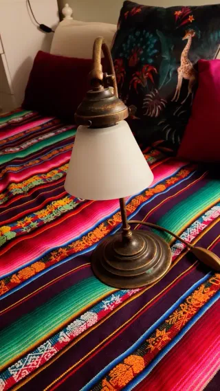 Lámpara de mesilla de noche