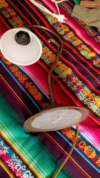 Lámpara de mesilla de noche