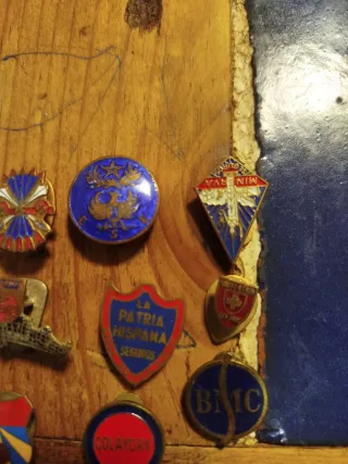 Lote pins y ojal años 50-60 , raros, raros