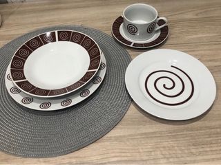 Vajilla Porcelana 30 Piezas, 6 servicios