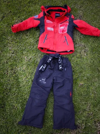 Conjunto esquí niño chaqueta y pantalón 4 y 6 años