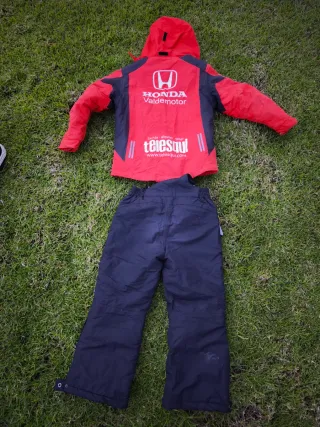Conjunto esquí niño chaqueta y pantalón 4 y 6 años