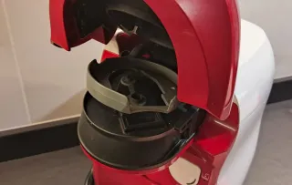 Cafetera Tassimo Bosch Roja