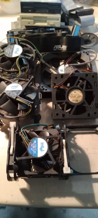 Lote componentes informáticos