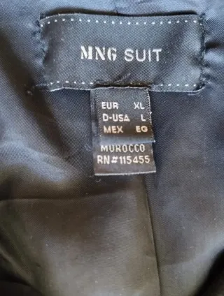 Abrigo Mango Negro Mujer