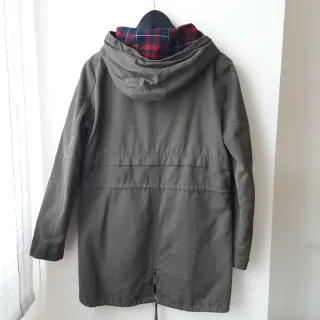 Parka Verde Kaki con Forro a Cuadros