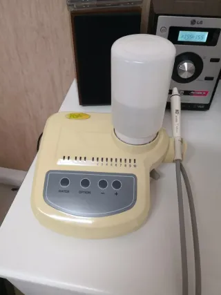 Ablatore per igiene dentale