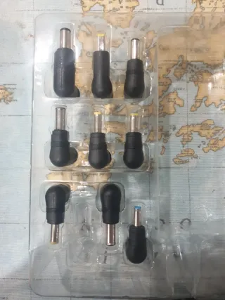 Adaptadores de Corriente Universales