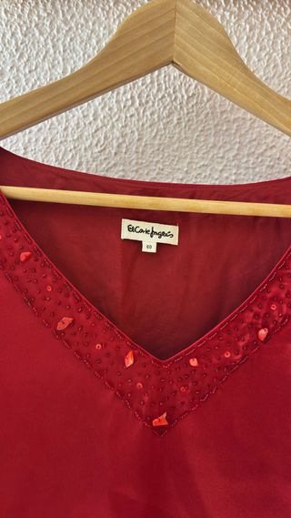 Blusa satinada roja El Corte Inglés