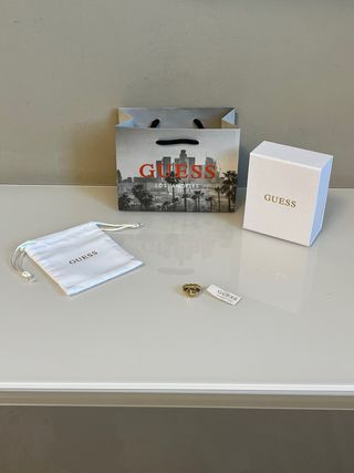 Anello Guess lettera L