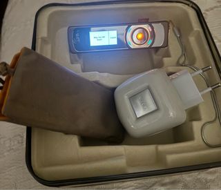 Nokia 7380 Plata sin estrenar con cargador y caja