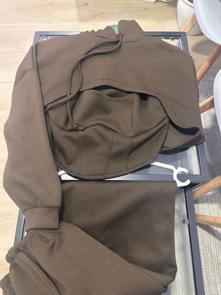 Conjunto de chándal de mujer