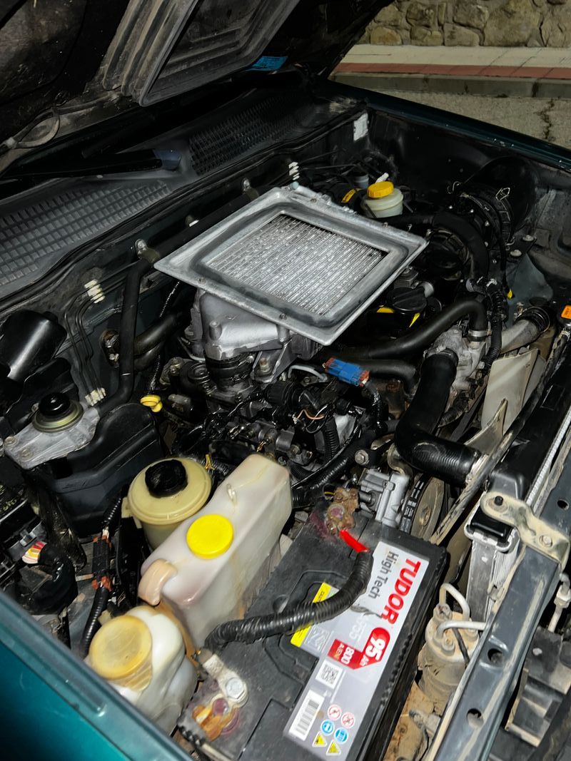 Nissan Terrano II 2001 - foto 1