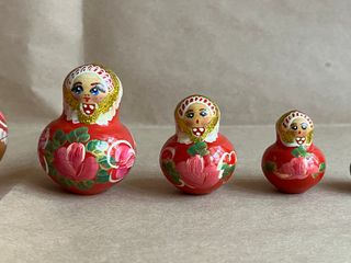 Matrioska russa originale in legno - 6 pezzi