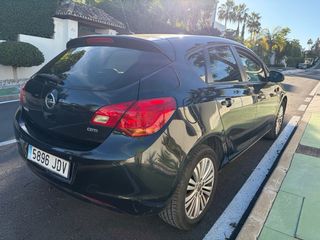 Opel Astra 2015