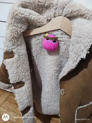 Cazadora borreguillo niña talla 18/24 92cm Zara