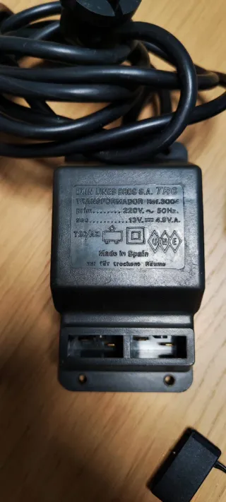 Transformador y 2 mandos Scalextric