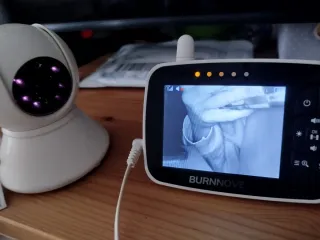 Vigilabebés con visión nocturna